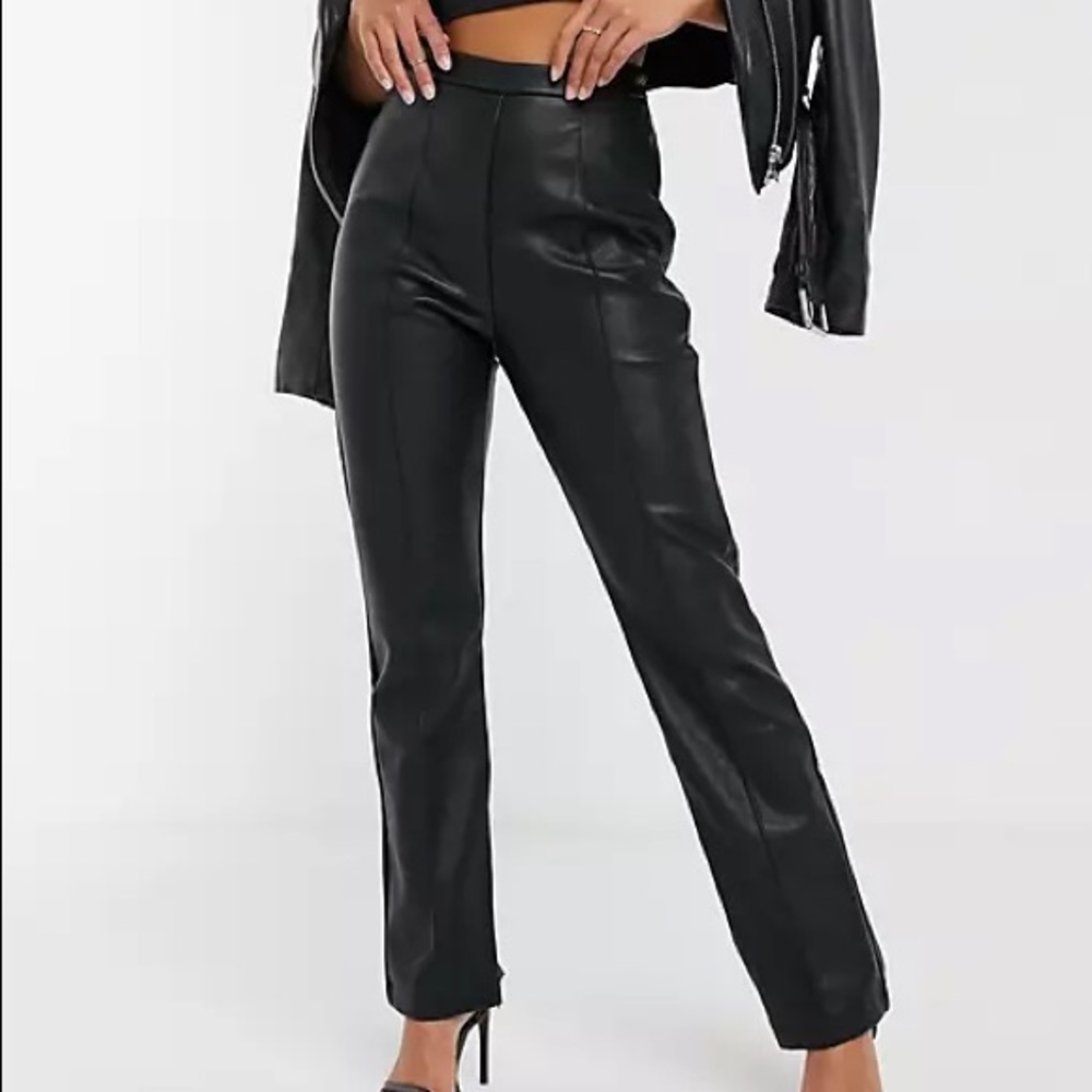 🖤NWT🖤WHO WHAT WEAR Black Faux looking pants